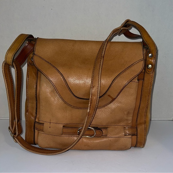 Vintage Leather Satchel Bag - Picture 2 of 16